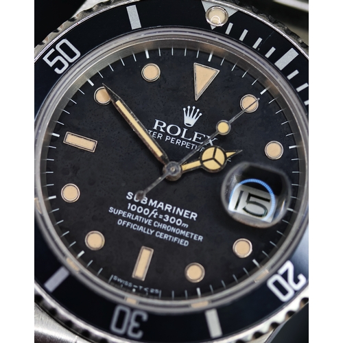 73 - ROLEX SUBMARINER REFERENCE 168000 CIRCA 1986, circular black matte aged dial with applied patina hou... 