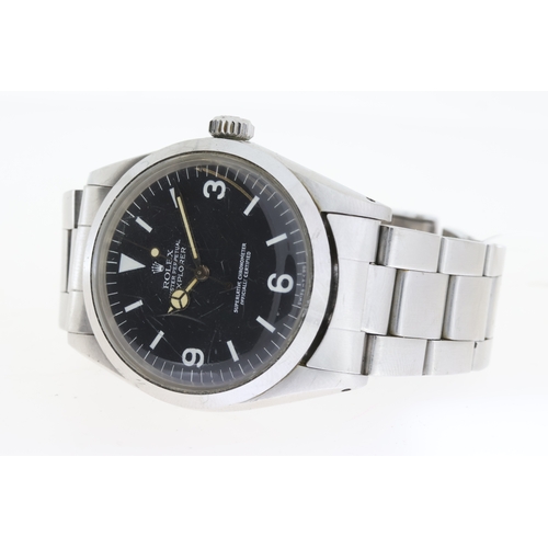 12 - VINTAGE ROLEX EXPLORER REFERENCE 1016 CIRCA 1975 W/BOX, circular black service tritium dial with bat... 