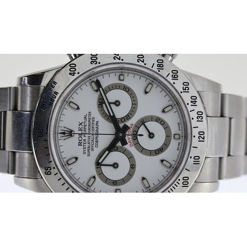 41 - ROLEX DAYTONA COSMOGRAPH REFERENCE 116520 CIRCA 2009, white dial with luminous hour markers, 40mm ca... 