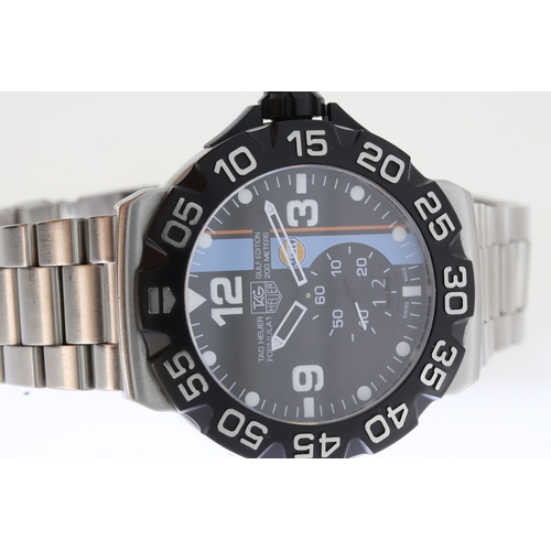 9 - TAG HEUER FORMULA 1 GULF EDITION REFERENCE WAH1013 BOX AND PAPERS 2011, circular black hashed dial w... 
