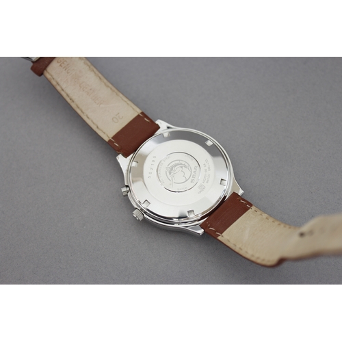 24 - ORIENT AUTOMATIC MULTI-YEAR CALENDAR WRISTWATCH, circular silver dial with baton hour markers, month... 
