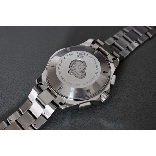 8 - TAG HEUER AQUARACER CHRONOGRAPH REFERENCE CAF2010 BOX AND PAPERS 2011, circular black dial with bato... 