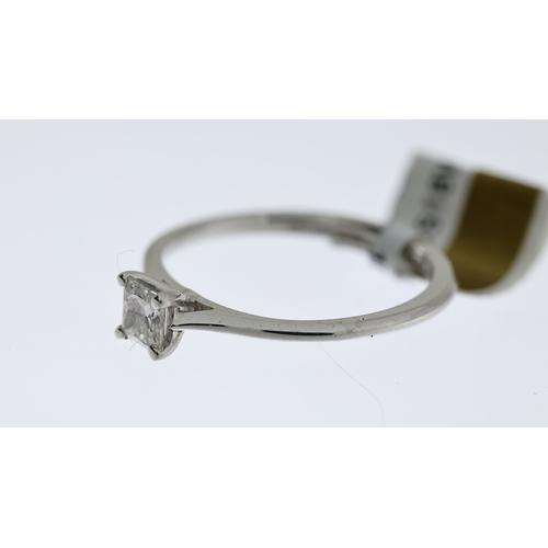 1031 - Princess cut diamond ring 0.25ct GIA certified, single stone Princess cut diamond, 0.25ct G colour, ... 