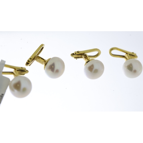 1033 - N.O.S 18ct yellow gold Fresh Water pearl Dress Studds x4