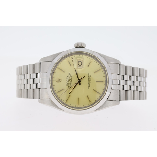 63 - ROLEX DATEJUST 36 REFERENCE 16000 BOX AND PAPERS 1989, circular champagne dial with baton hour marke... 