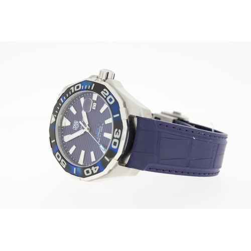 81 - TAG HEUER AQUARACER REFERENCE WAY201P BOX AND PAPERS 2021, circular blue striped dial with applied h... 