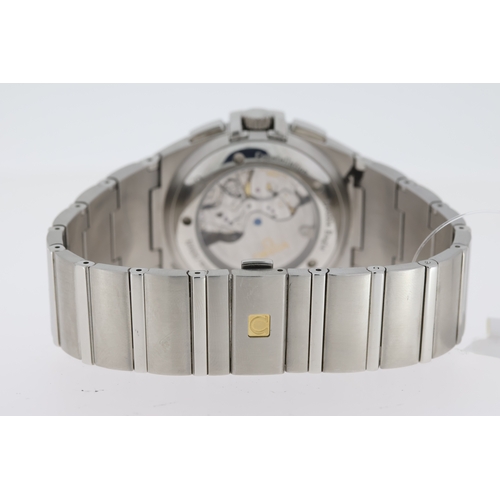 120 - OMEGA CONSTELLATION DOUBLE EAGLE CHRONOGRAPH AUTOMATIC CIRCA 2006, approx 44mm stainless steel case ... 