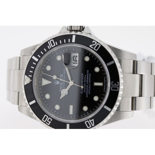 121 - ROLEX SUBMARINER REFERENCE 16610 CIRCA 2007, circular black dial with applied hour markers, mercedes... 