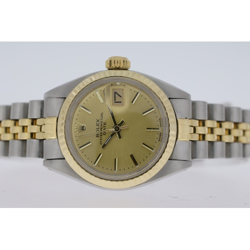 126 - LADIES ROLEX OYSTER PERPETUAL DATE REFERENCE 69173 CIRCA 1982, circular champagne dial with baton ho... 