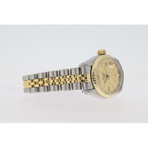 126 - LADIES ROLEX OYSTER PERPETUAL DATE REFERENCE 69173 CIRCA 1982, circular champagne dial with baton ho... 