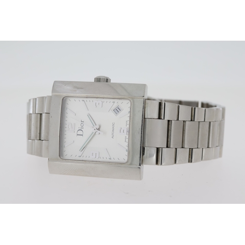 161 - DIOR AUTOMATIC REFERENCE CD079510, 24mm square stainless steel case. Square silver dial with arabic ... 