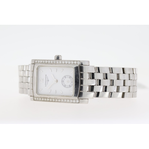 200 - LADIES LONGINES DOLCEVITA QUARTZ WRIST WATCH REFERENCE L5.502.0, approx 22mm diamond set stainless s... 