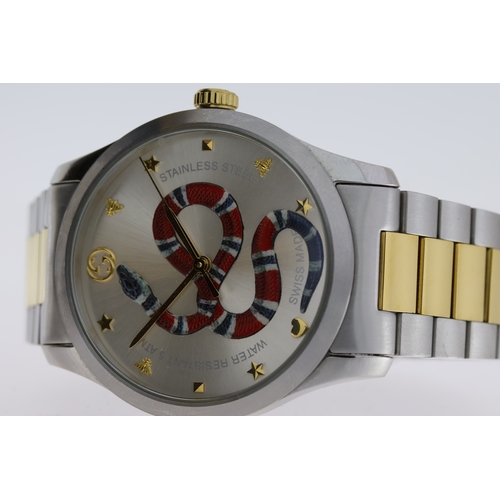 168 - GUCCI QUARTZ WATCH REFERENCE 126.4, approx 38mm stainless steel case, silver dial with Gucci snake. ... 