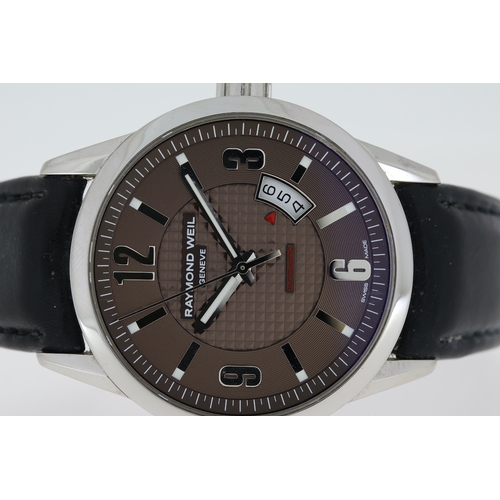 211 - RAYMOND WEIL AUTOMATIC REFERENCE 2730 WITH BOX AND BOOKLET,  grape dial with waffle centre, Arabic n... 