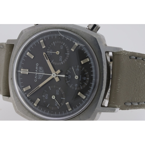 10 - VINTAGE HEUER CAMARO 12 REFERENCE 7220 NT CIRCA 1968, circular grey dial with three black subsidiary... 
