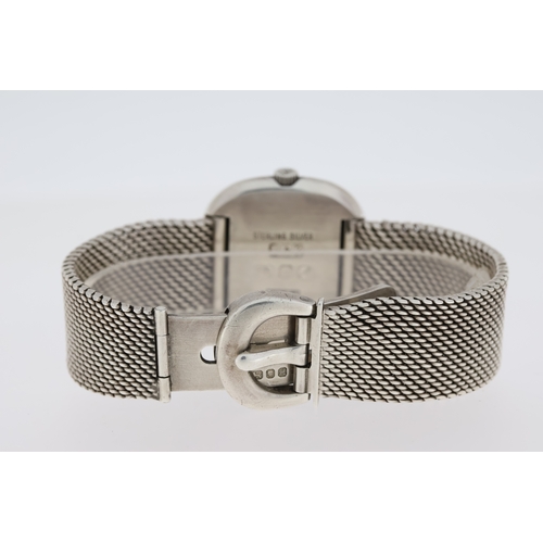 11 - *TO BE SOLD WITHOUT RESERVE* ROY KING 925 SILVER MECHANICAL WRISTWATCH, oval silver textured dial, a... 