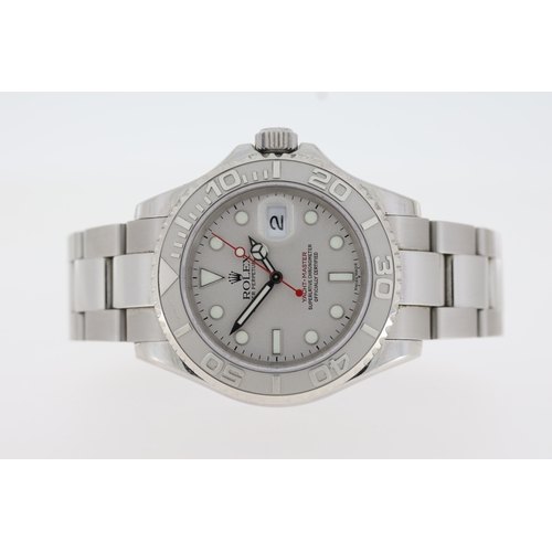 21 - ROLEX YACHTMASTER 40 REFERENCE 16622 CIRCA 2005, circular silver dial with applied hour markers, mer... 