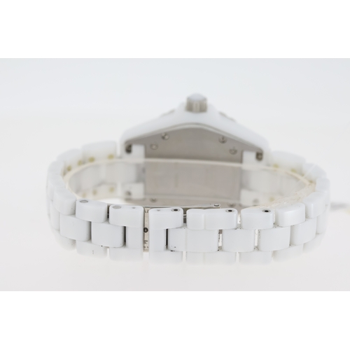 27 - CHANEL J12 QUARTZ WATCH W/BOX AND PAPERS 2006. Approx 34mm white ceramic case with a screw down case... 