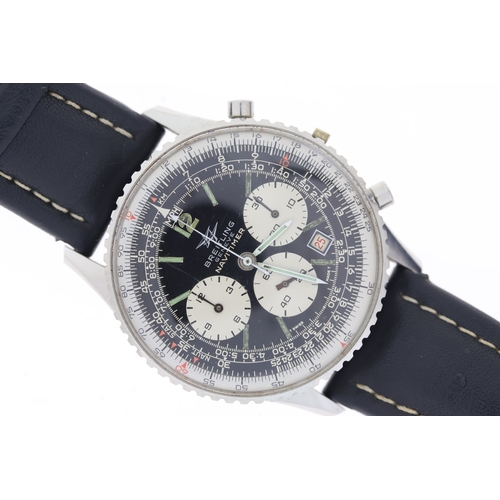 5 - VINTAGE BREITLING NAVITIMER REFERENCE 7806 CIRCA 1973 WITH BOX, circular black tritium dial with bat... 