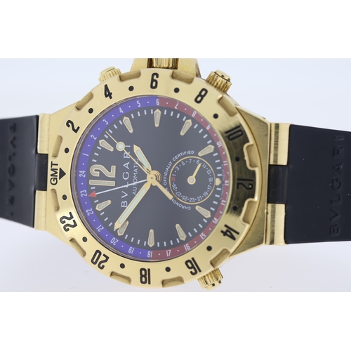 54 - BULGARI BVLGARI 18CT DIAGONO PROFESSIONAL AUTOMATIC GMT REFERENCE L0465, black dial,luminous hour ma... 
