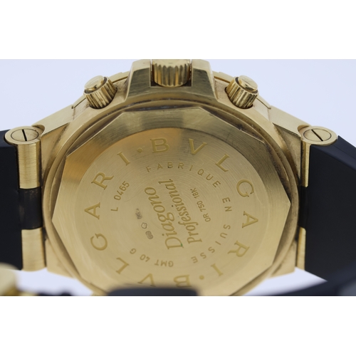 54 - BULGARI BVLGARI 18CT DIAGONO PROFESSIONAL AUTOMATIC GMT REFERENCE L0465, black dial,luminous hour ma... 