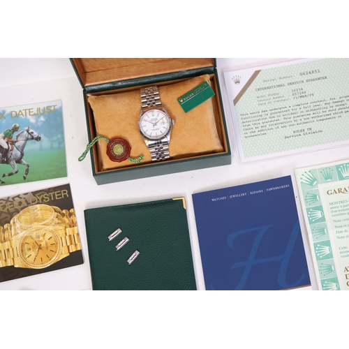 8 - ROLEX DATEJUST 36 REFERENCE 16234 BOX AND PAPERS FULL SET 1995, circular gloss white dial with baton... 