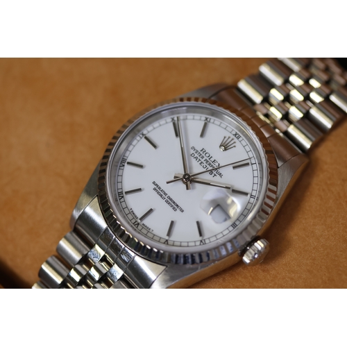 8 - ROLEX DATEJUST 36 REFERENCE 16234 BOX AND PAPERS FULL SET 1995, circular gloss white dial with baton... 