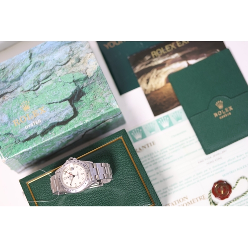 40 - ROLEX EXPLORER II 'POLAR' REFERENCE 16570 BOX AND PAPERS 1997, circular cream white polar dial with ... 
