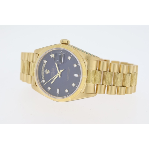 53 - 18CT ROLEX DAY DATE DEGRADE BARK FINISH REFERENCE 18078 WITH RECENT ROLEX SERVICE, circular navy blu... 