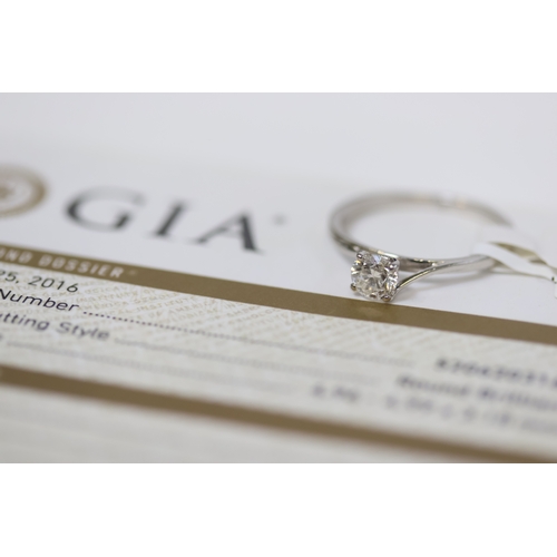 1040 - Platinum soltaire diamond ring. Round Brilliant diamond 0.50ct, H Colour and VS2 clarity.  GIA certi... 