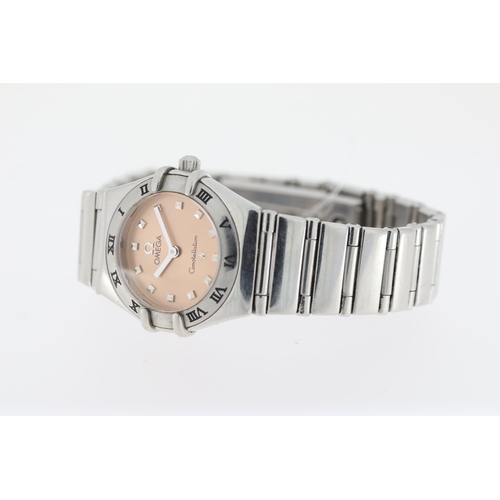 118 - LADIES OMEGA CONSTELLATION 'MY CHOICE' QUARTZ CIRCA 1998, circular salmon pink dial with dot hour ma... 