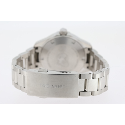 35 - TAG HEUER AQUARACER 330M REFERENCE WBD1315 WITH BOX AND BOOKLET, mother of pearl diamond dot dial, d... 