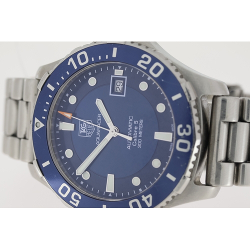 81 - TAG HEUER AQUARACER 3OOM AUTOMATIC REFERENCE WAN2111, Approx 41mm stainless steel case with a screw ... 