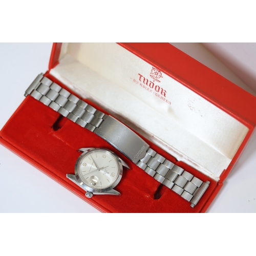 13 - VINTAGE TUDOR OYSTERDATE REFERENCE 7992 CIRCA 1950's WITH BOX, circular silver dial with baton and a... 