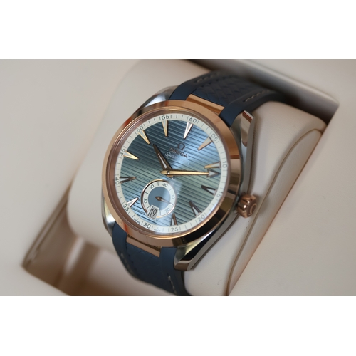 41 - OMEGA AQUA TERRA 150M STEEL AND SEDNA GOLD BOX AND PAPERS 2021, circular light sunburst blue dial wi... 