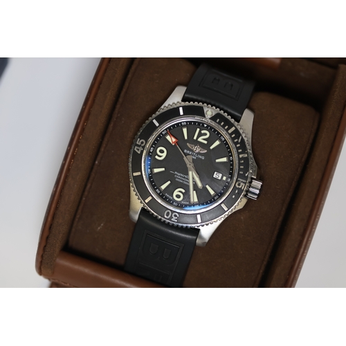 5 - BREITLING SUPEROCEAN 44 REFERENCE A17367 WITH BOX AND PAPERS 2020, circular black dial with applied ... 