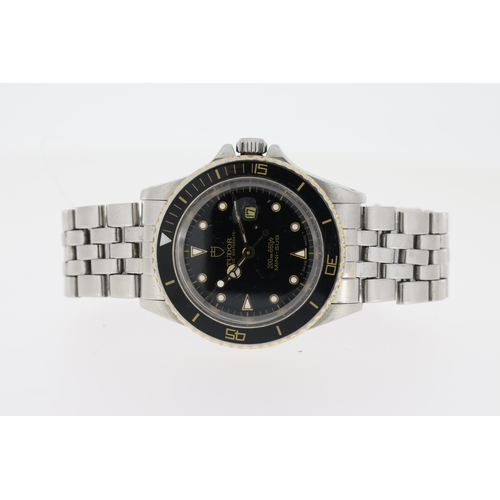 4 - LADIES TUDOR MINI-SUB PRINCE OYSTER DATE REFERENCE 73091 CIRCA 1995, circular black dial with applie... 