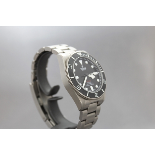 39 - Brand: Tudor
 Model Name: Pelagos 39
 Reference: 25407N
 Movement: Automatic
 Box: Yes
 Papers: Yes
... 