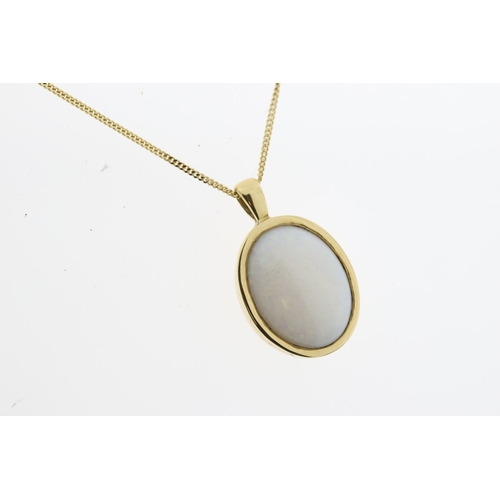 1019 - 18ct single opal necklace.