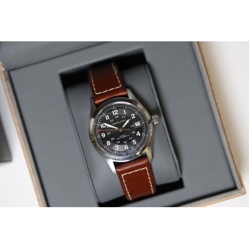 25 - Brand: Hamilton
 Model Name: Khaki Field
 Reference: H70455533
 Complication: Date
 Movement: Automa... 