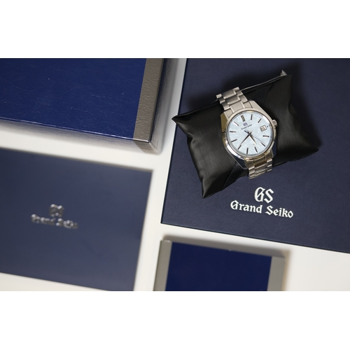 34 - Brand: Grand Seiko
 Model Name: 44GS Sea of Clouds Limited Edition
 Reference: 9F85-0AG0
 Movement: ... 