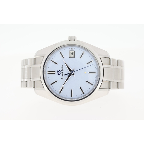 34 - Brand: Grand Seiko
 Model Name: 44GS Sea of Clouds Limited Edition
 Reference: 9F85-0AG0
 Movement: ... 