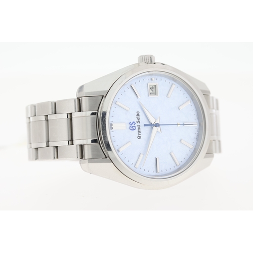 34 - Brand: Grand Seiko
 Model Name: 44GS Sea of Clouds Limited Edition
 Reference: 9F85-0AG0
 Movement: ... 