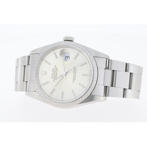 104 - Brand: ROLEX
 Model Name: OYSTER PERPETUAL DATE JUST
 Reference: 16220
 Movement: Automatic
 Year: 1... 