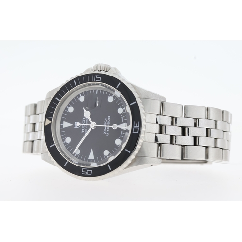 106 - Brand: TUDOR
 Model Name: MINI-SUB
 Reference: 94400
 Movement: Automatic
 Year: Circa 1988
 Dial co... 