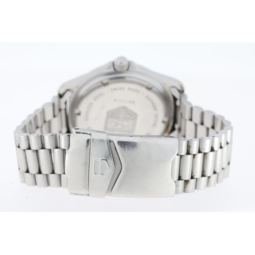 148 - Brand: TAG HEUER
 Model Name: PROFESSIONAL
 Reference: WE1111-R
 Movement: Quartz
 Dial shape: Grey
... 