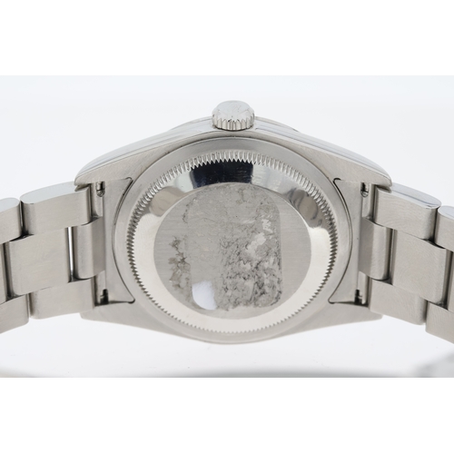 38 - Brand: ROLEX
 Model Name: EXPLORER
 Reference: 114270
 Movement: Automatic
 Papers: YES
 Year: 2002
... 