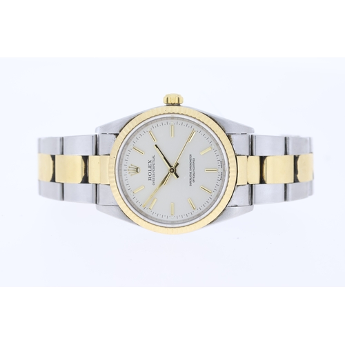 61 - Brand: ROLEX
 Model Name: OYSTER PERPETUAL 34
 Reference: 14233M
 Movement: Automatic
 Box: YES
 Yea... 