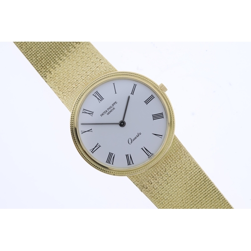 84 - Brand: Patek Philippe
 Model Name: Calatrava
 Reference: 3744
 Movement: Quartz
 Papers: Yes
 Year: ... 