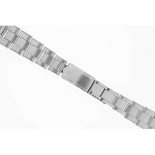 185 - Brand: Rolex 
Model Name: Rivet Bracelet
Auctioneer's notes: *Without Reserve* 1/71 mark to clasp, 6... 